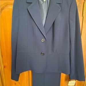 Kasper Navy Blue Pant Suit, brand new